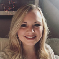 ProjectorCentral.com Employee Jessica Fields's profile photo