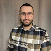 Bartosz Stankiewicz Email
