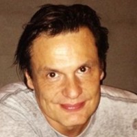 Simon Stantic Email