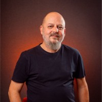 Ado Oliveira Email