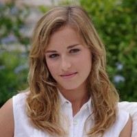 Catherine Robbe Email & Phone Number