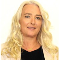 Emirates Employee Alison Elliott's profile photo