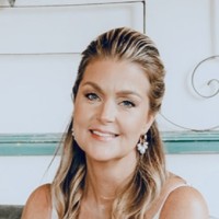 Shelley Hall Email & Phone Number