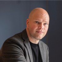 Halls Employee Elroy Nuis's profile photo