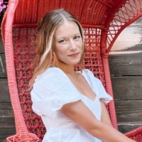Taylor Emery Email & Phone Number