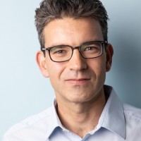 Robert Kröber Email