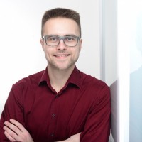 Malte Krüger Email