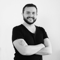 Charly Cares Employee Bert van Hoekelen's profile photo