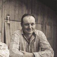 Robert Munn Email & Phone Number
