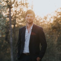 Justin Ivaskiv Email & Phone Number