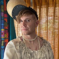 Black Phoenix Alchemy Lab Employee Tom Bloom's profile photo