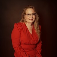 Mary Bates Email & Phone Number