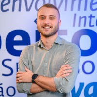 Rafael Quadros Email