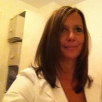 Nanda Roolvink Email