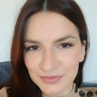 Jelena Vesnic Email