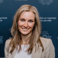 Laura Gertnere Email