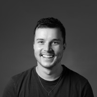 Louis Piechowiak Email