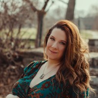 DickersonBakker Employee Kitty Solbrig's profile photo