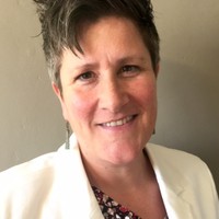 Erin Whitelock Email & Phone Number