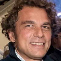 Emmanuel Charlopain Email