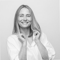 UYN Sports Employee Teri Roth's profile photo
