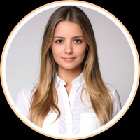 Decommerce Employee Kimlee Turner's profile photo