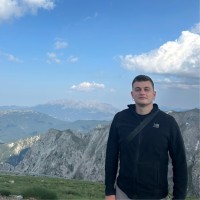 Christos Mallios Email