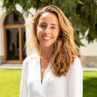 Teresa Suárez Antuña Email