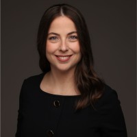 Lenka Vackova Email