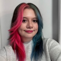 Lucille Malakassis Email