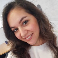 Catalina Stinga Email