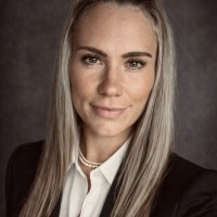 Selina Zwer Email