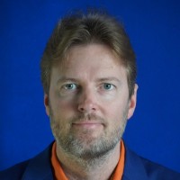 Peter van Eck Email & Phone Number