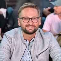 Eapteka Employee Dmitry Kuliev's profile photo