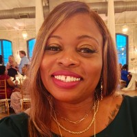 MUFG Employee Veronica Bell's profile photo