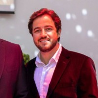 Lucas Faé Email