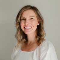 Elizabeth Jones Email & Phone Number