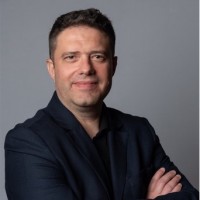 Eduardo Castro Email