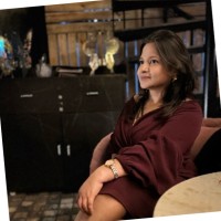 Anjana Dogra Email