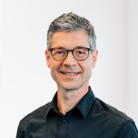 Henrik Albrecht Email