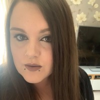 Victoria Cairns Email