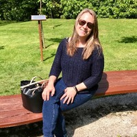 United Airlines Employee Dayna Hoffman's profile photo