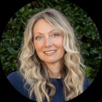 MVI SERVICES, LLC Employee Amy Czerwinski's profile photo