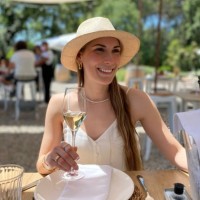 BORN ROSÉ Barcelona Employee Carla Berenguer's profile photo