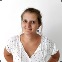 Pauline de Ro Email