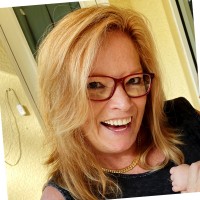 Patti Lyons Email & Phone Number