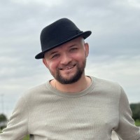 Colin Johnson Email & Phone Number