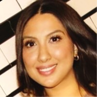 Anna Gonzalez Email & Phone Number