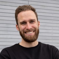 Maximilian Graf Email