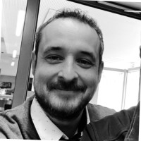 Petr Ptáček Email